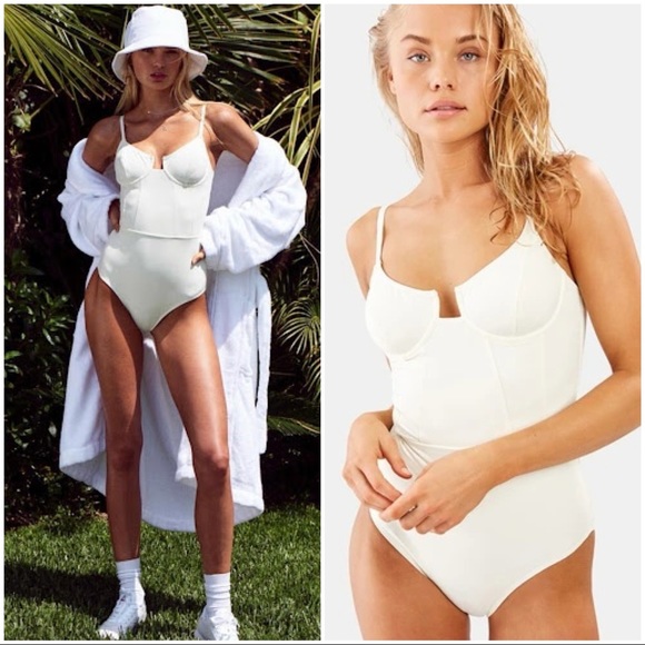 SOLID & STRIPED Other - RE/DONE x SOLID STRIPED HOLLYWOOD ONE PIECE SWIMSUIT REVOLVE INDAH JACQUEMUS